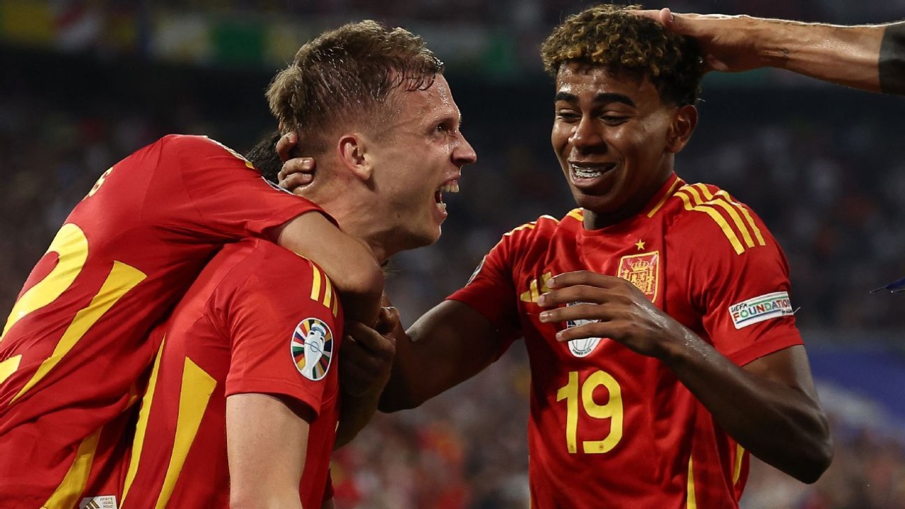 Spain hold off France to soar into Euro '24 final