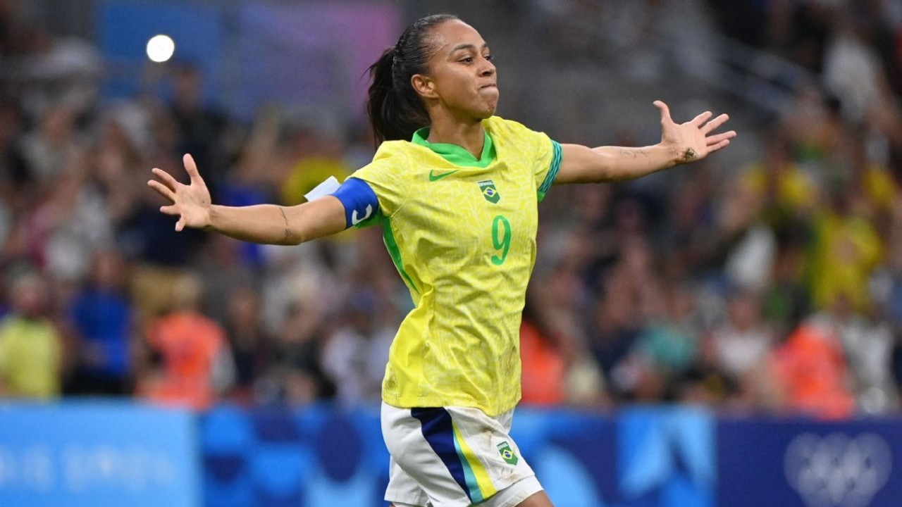 Brazil to face USWNT for gold in Marta farewell