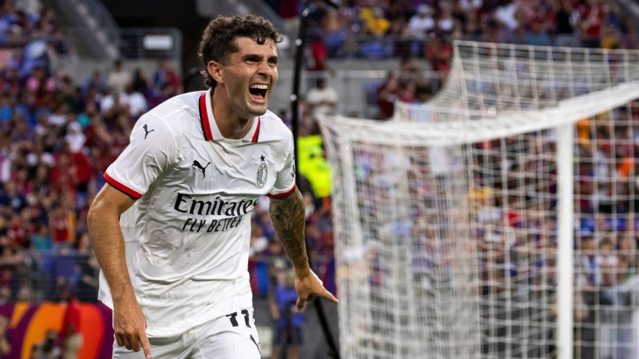 Pulisic scores as Milan beat Barcelona in shootout