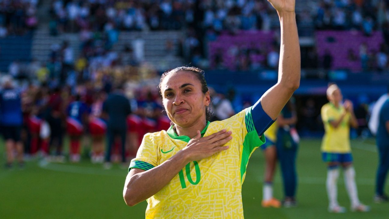 Marta ends last Olympics in tears but 'full of pride'