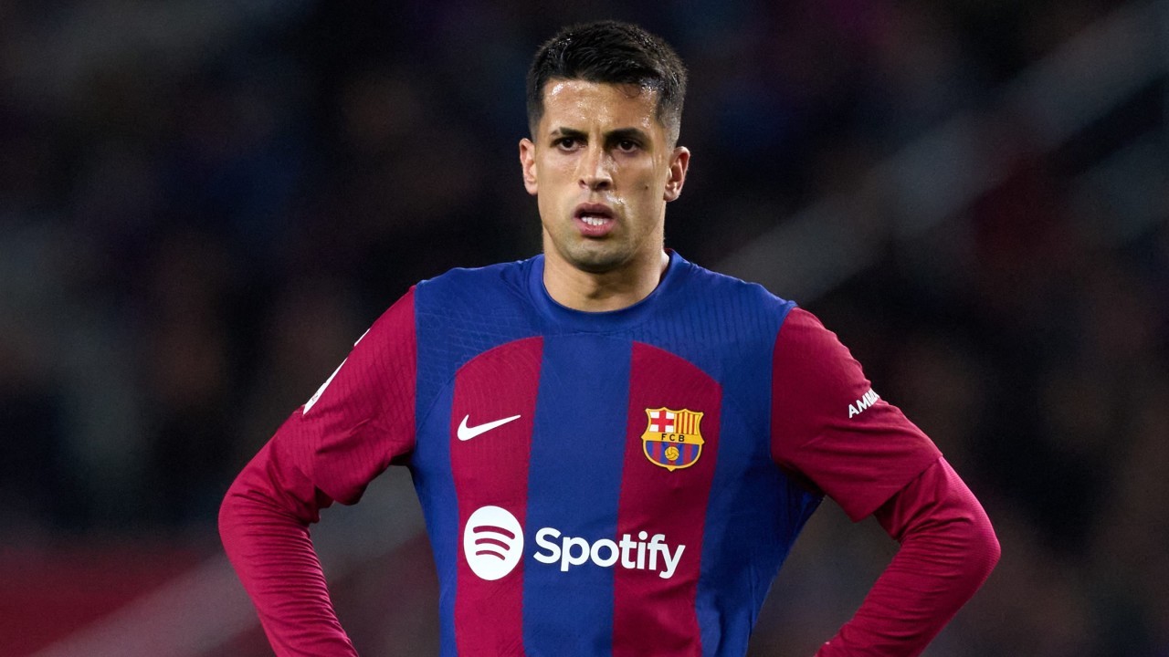 Barcelona 'hatch plan' to sign Joao Cancelo from Man City