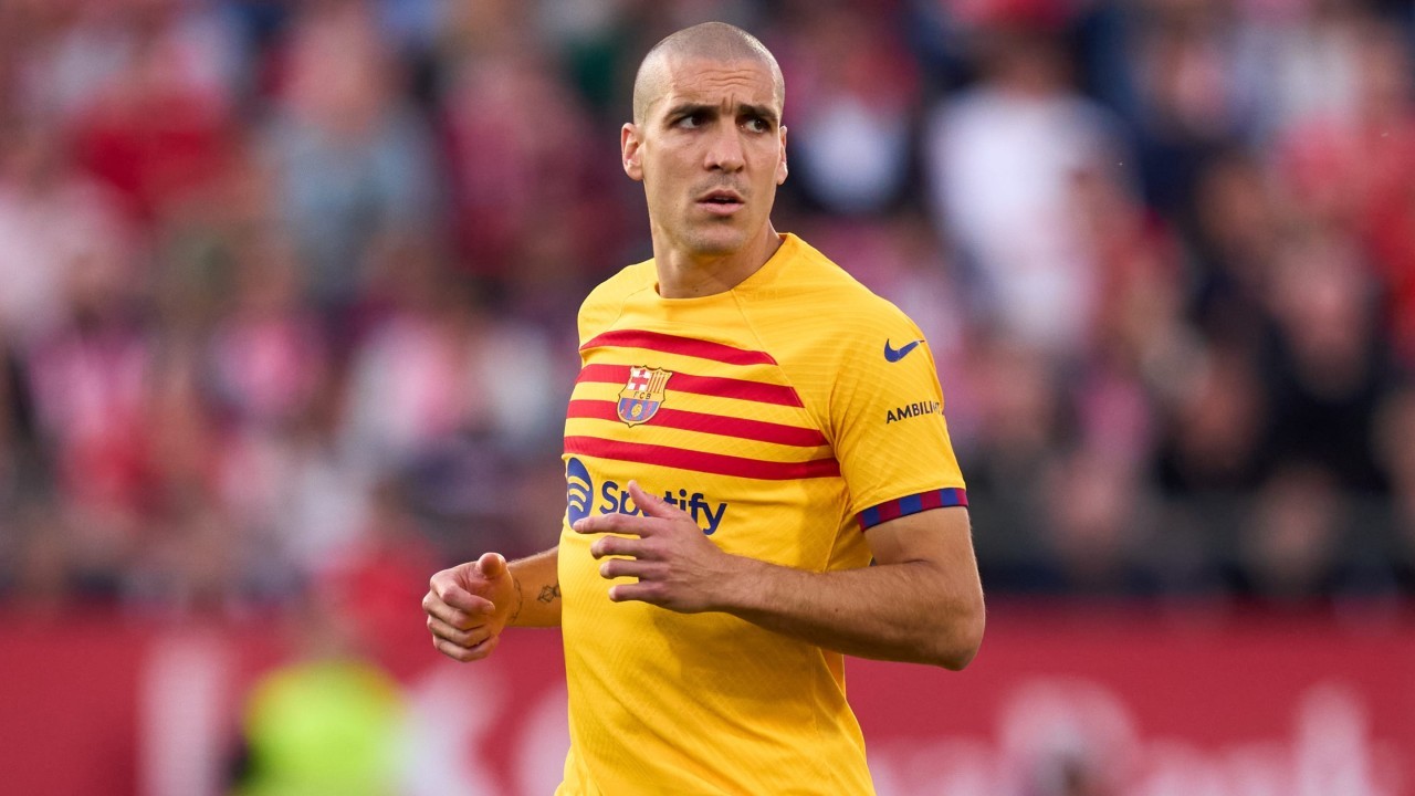 Barcelona allow midfielder to leave pre-season tour to seal Girona move