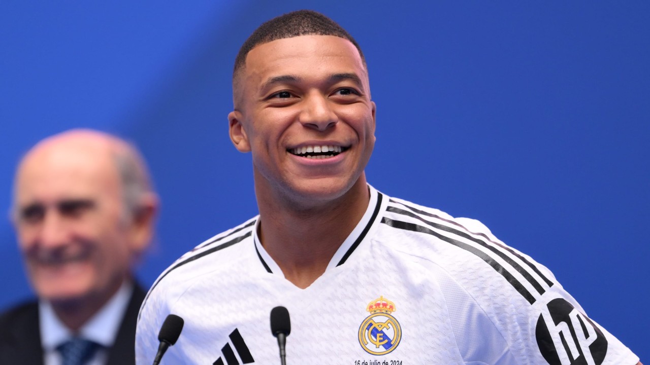 Carlo Ancelotti confirms when Kylian Mbappe will make Real Madrid debut