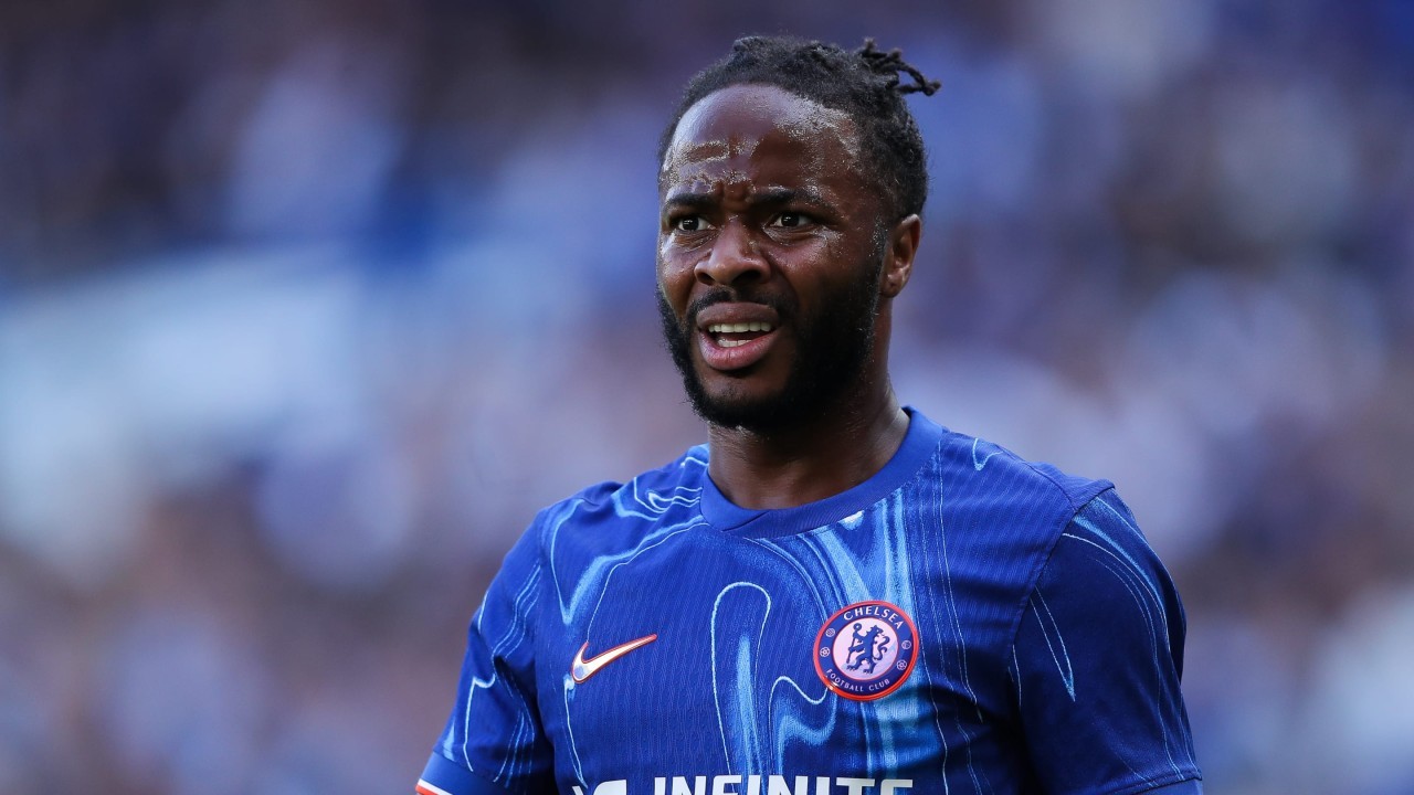 Juventus 'attempt swap deal' to sign Raheem Sterling from Chelsea