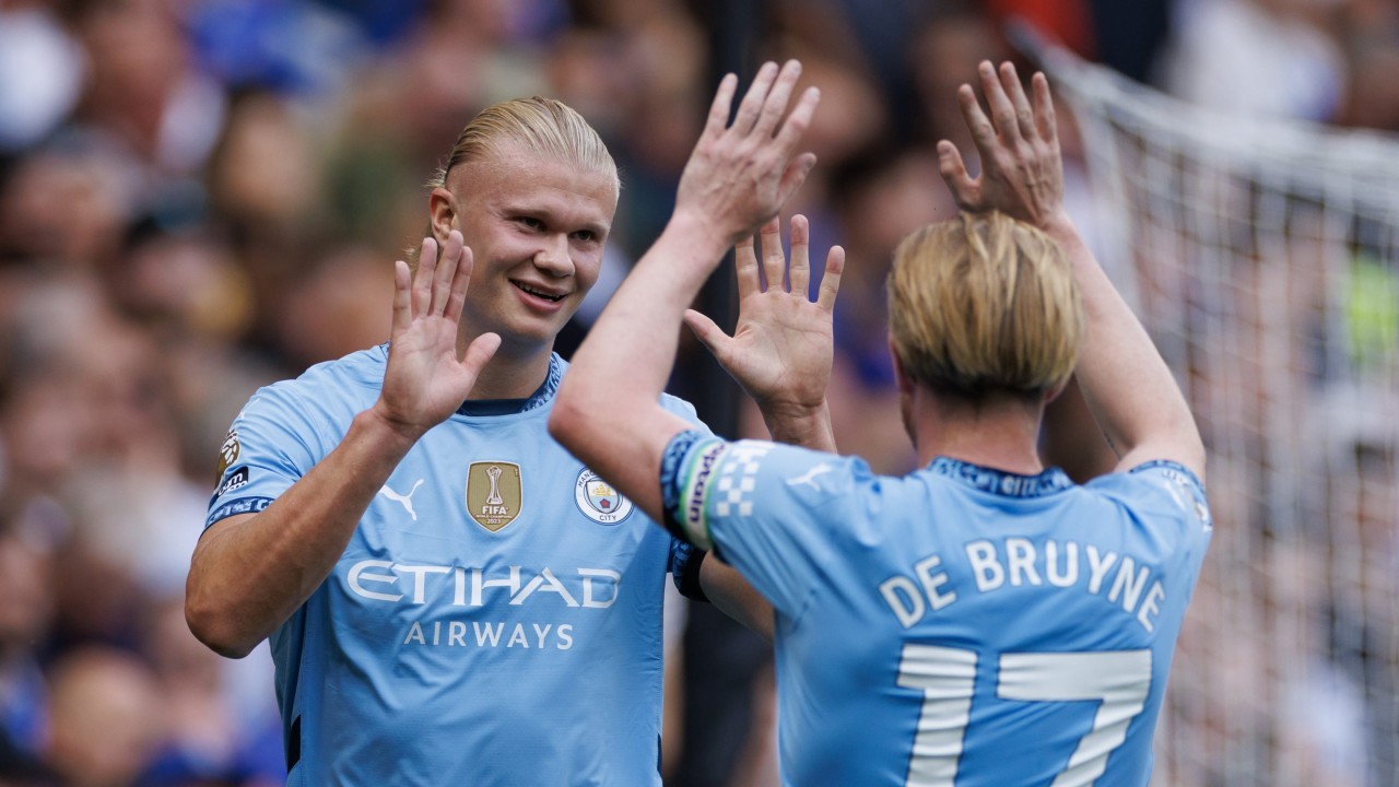 X reacts as Man City start Premier League title defence with win at Chelsea