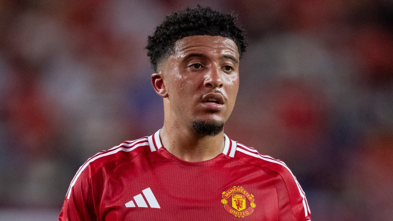 Barcelona 'consider late bid' for Man Utd winger Jadon Sancho