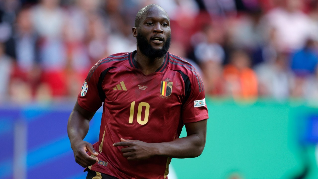 Chelsea & Napoli agree deal for Romelu Lukaku - report