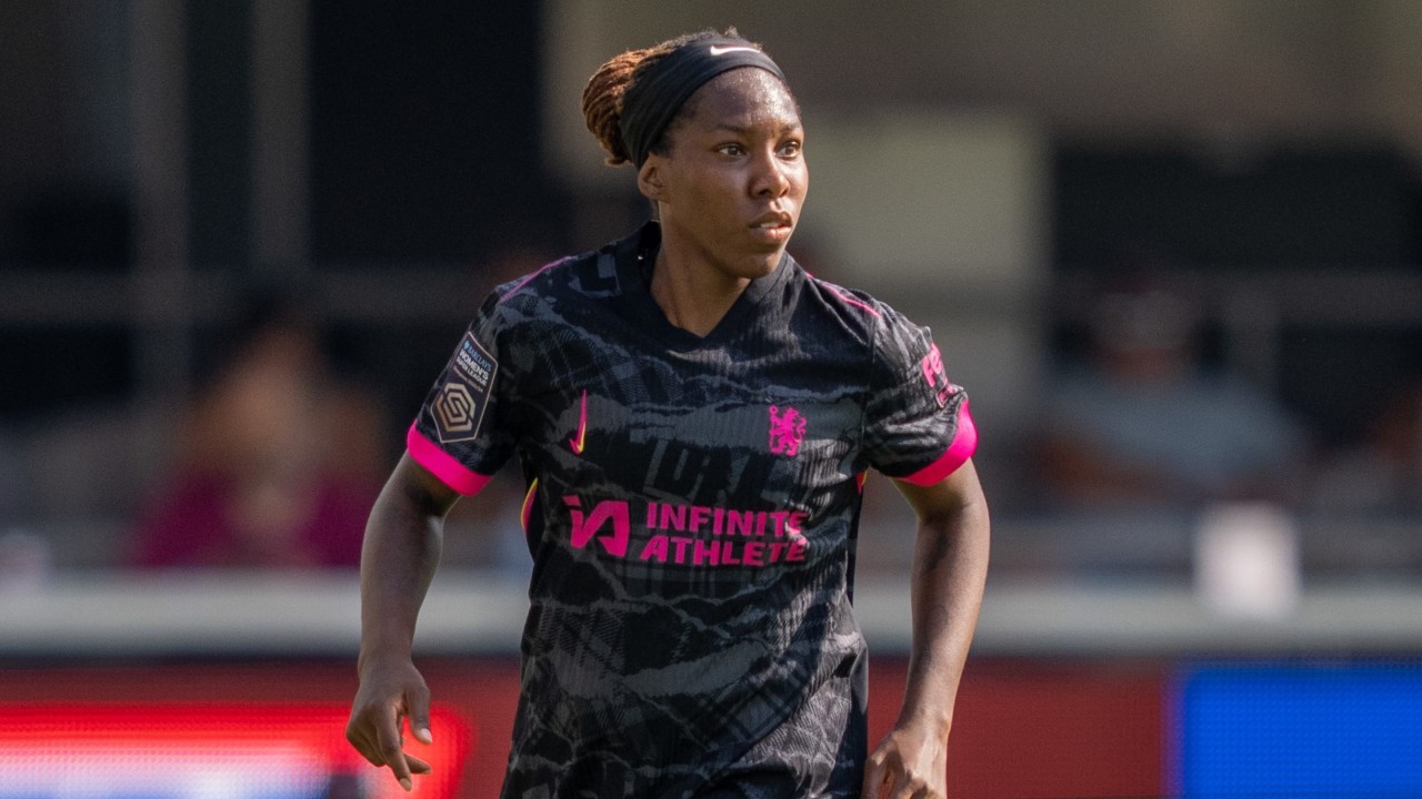 How does Chelsea's new third kit celebrate the women's game?