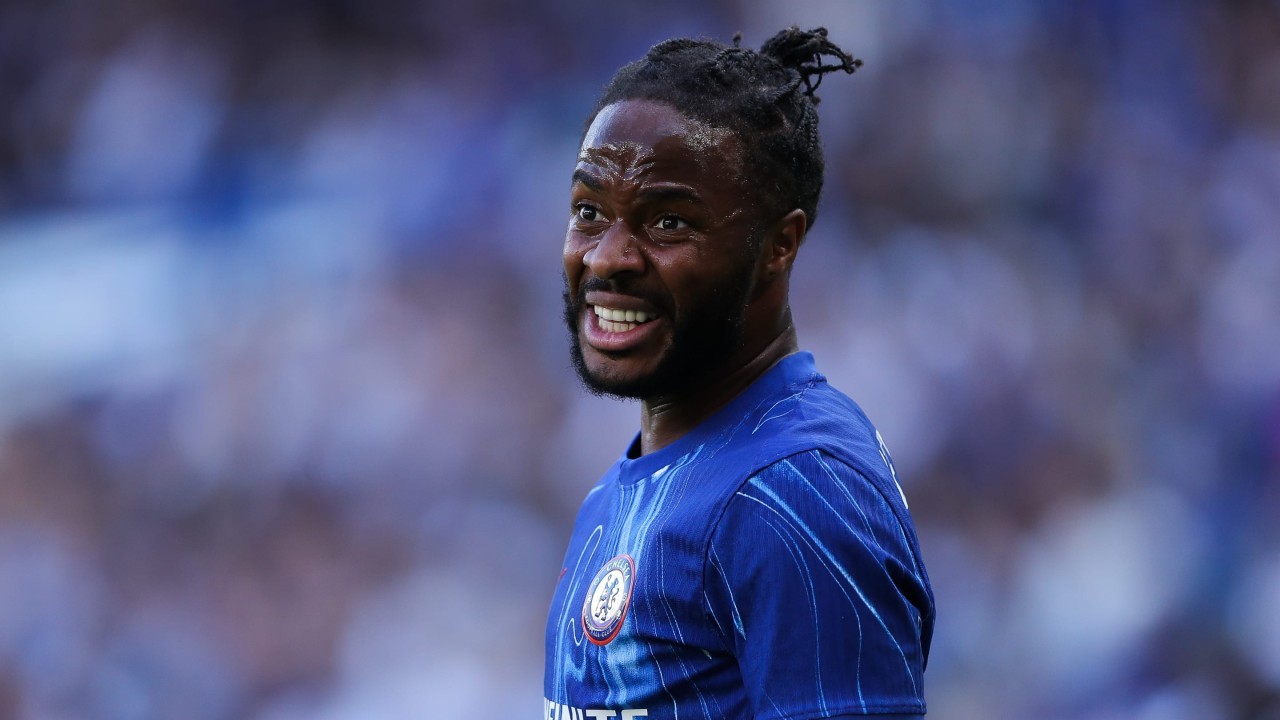 Man Utd 'open talks' with Chelsea over Raheem Sterling deal