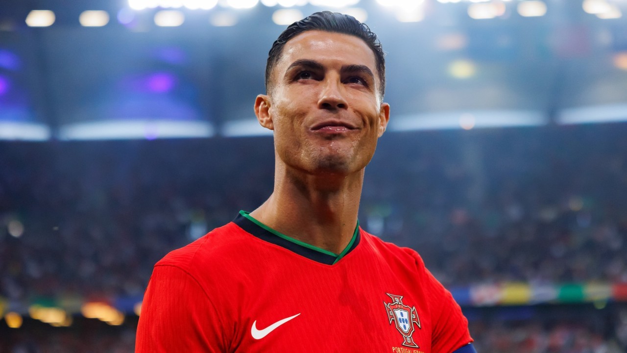 Cristiano Ronaldo responds to international retirement rumours