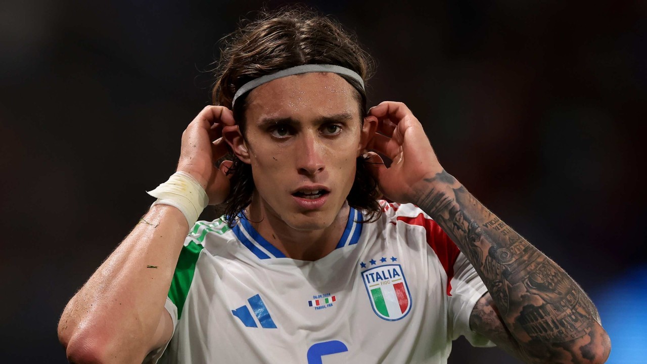 Riccardo Calafiori injured in freak incident during Italy's win at France