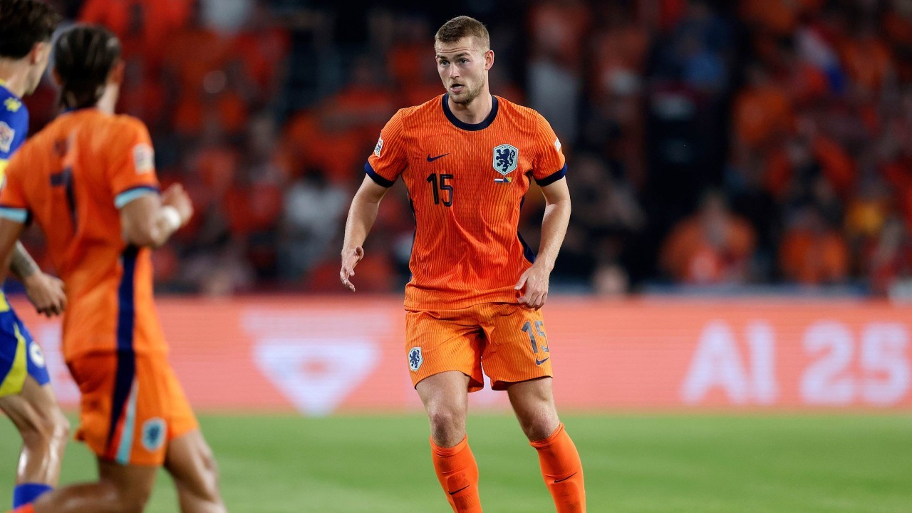 Netherlands boss defends Matthijs de Ligt after poor Nations League display