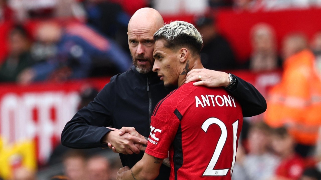 Erik ten Hag issues warning to Antony over Man Utd role