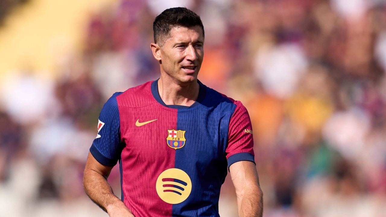 Barcelona draw up '3-player shortlist' to replace Robert Lewandowski