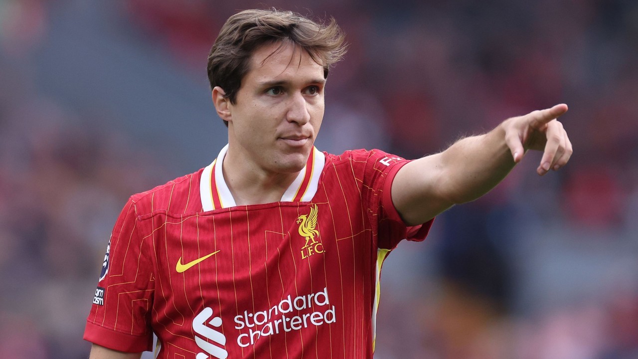 Federico Chiesa reacts to 'amazing' Anfield crowd in home Liverpool debut