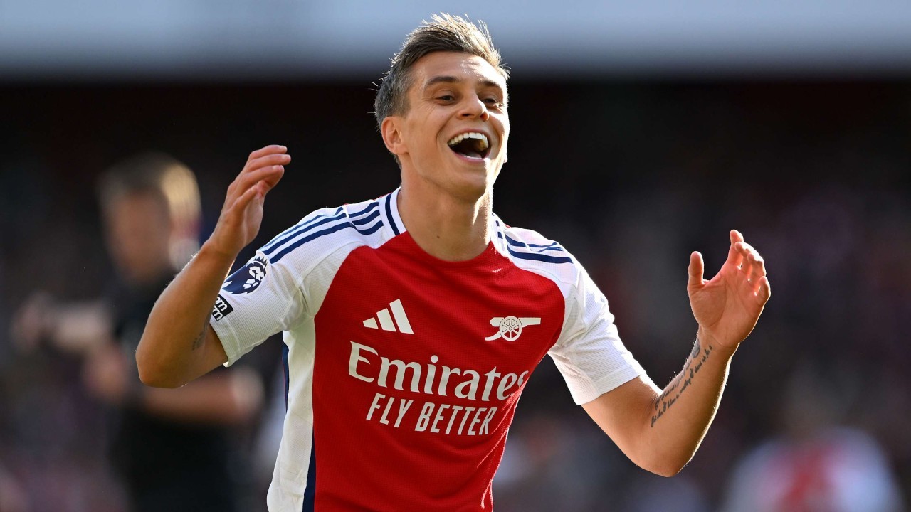 Leandro Trossard revels in late Arsenal winner against Leicester after Man City red card