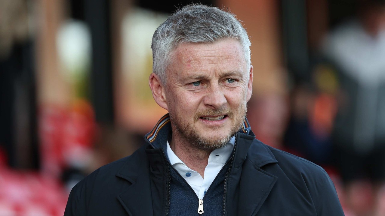 Ole Gunnar Solskjaer in talks with 'major club' over management return