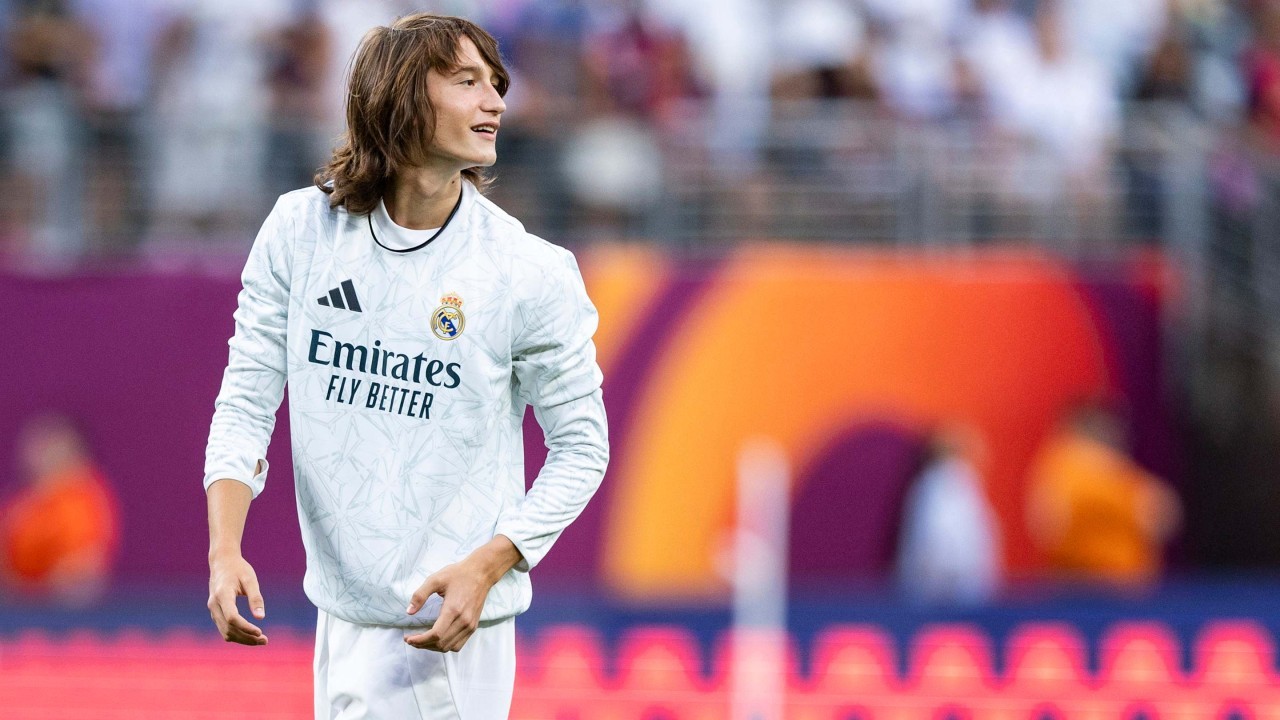 Real Madrid wonderkid confirms contract extension