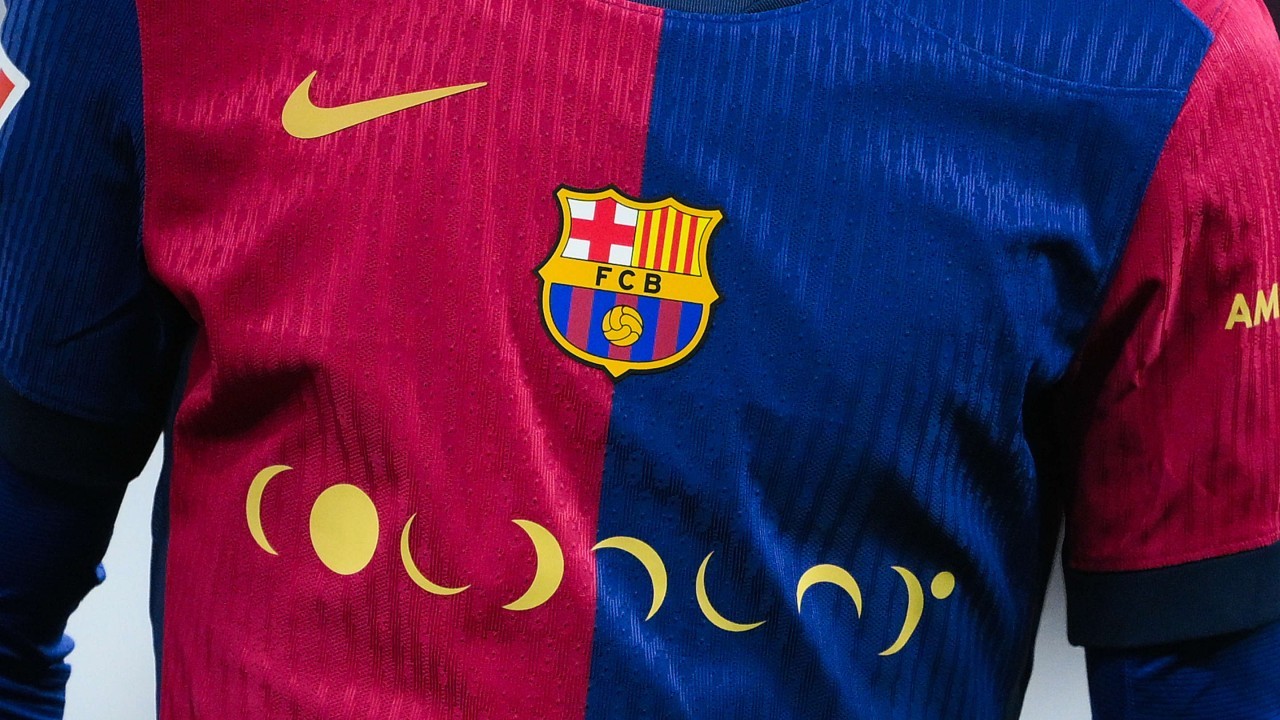 Barcelona poised to sign staggering €1.7bn Nike kit deal