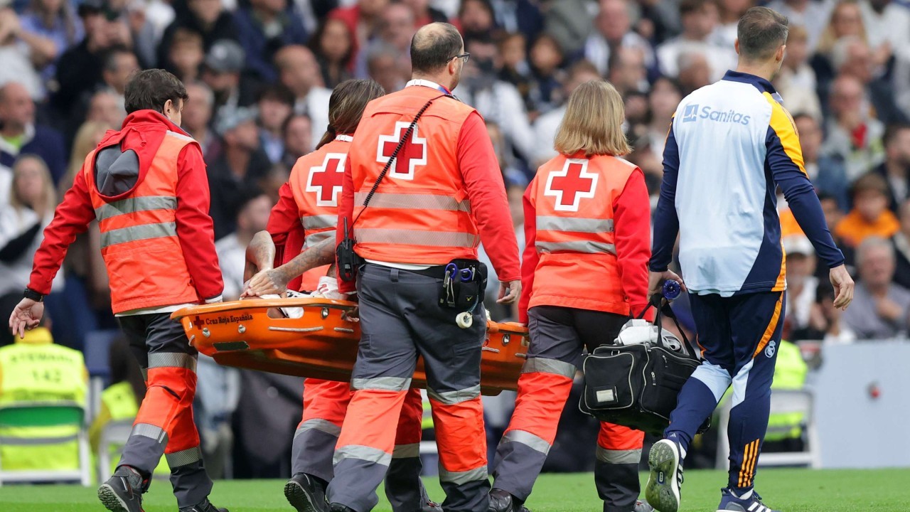 Real Madrid dealt huge injury blows in chaotic first half against Osasuna