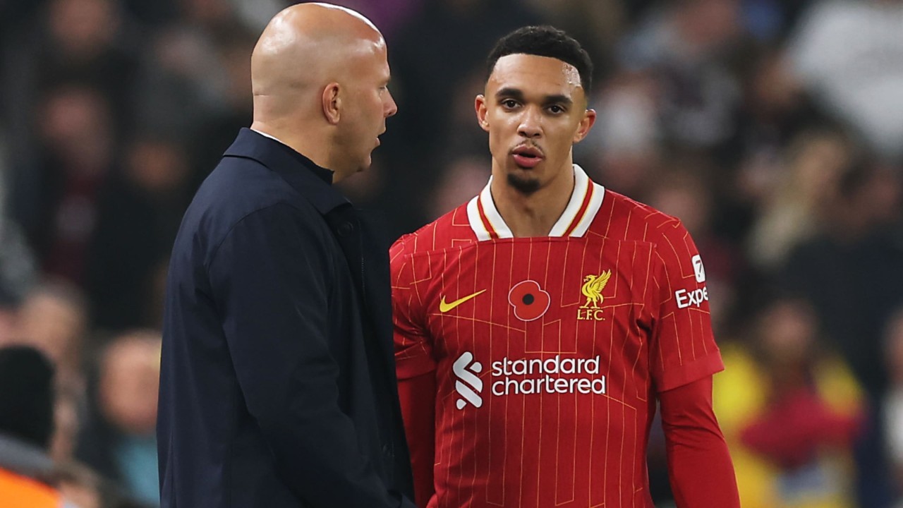 Arne Slot provides worrying Trent Alexander-Arnold injury update