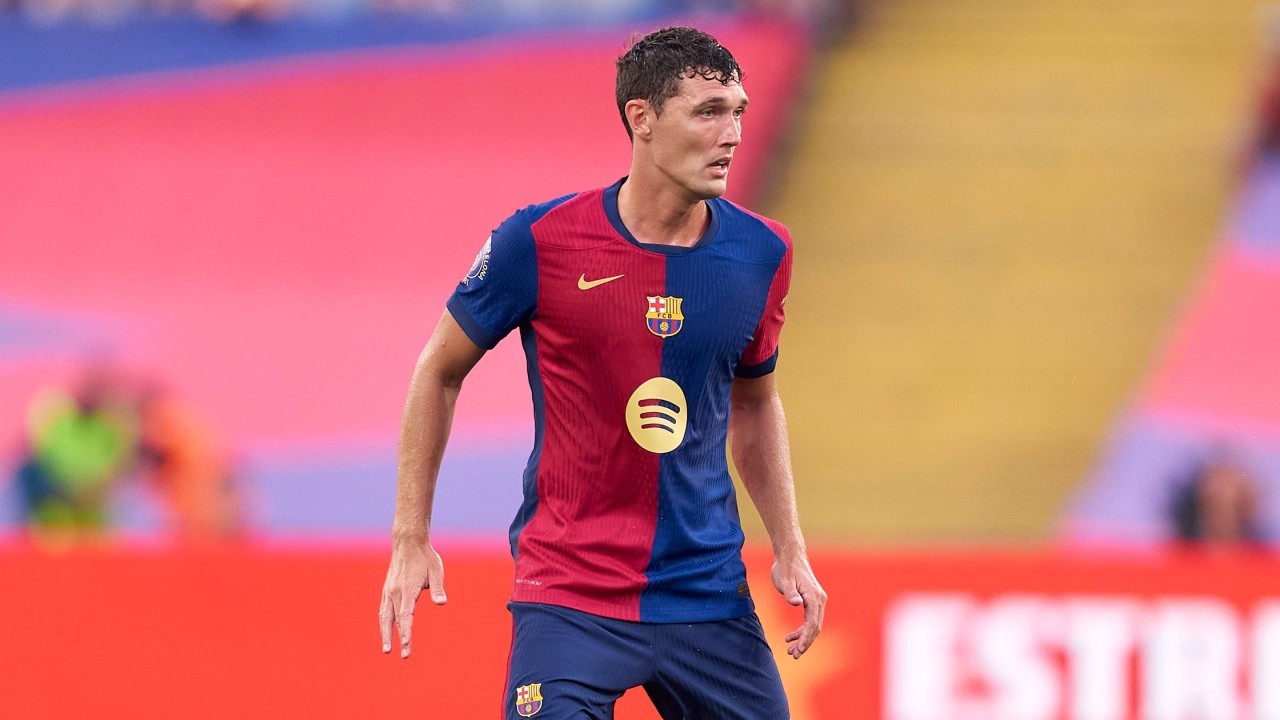 Report: Barcelona defender's injury comeback delayed by surgery