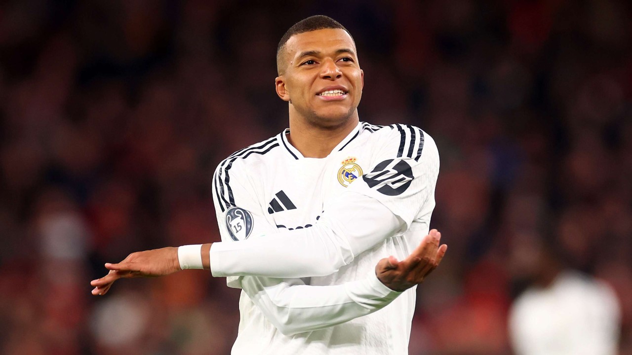 Thibaut Courtois offers Kylian Mbappe advice to overcome Real Madrid struggles