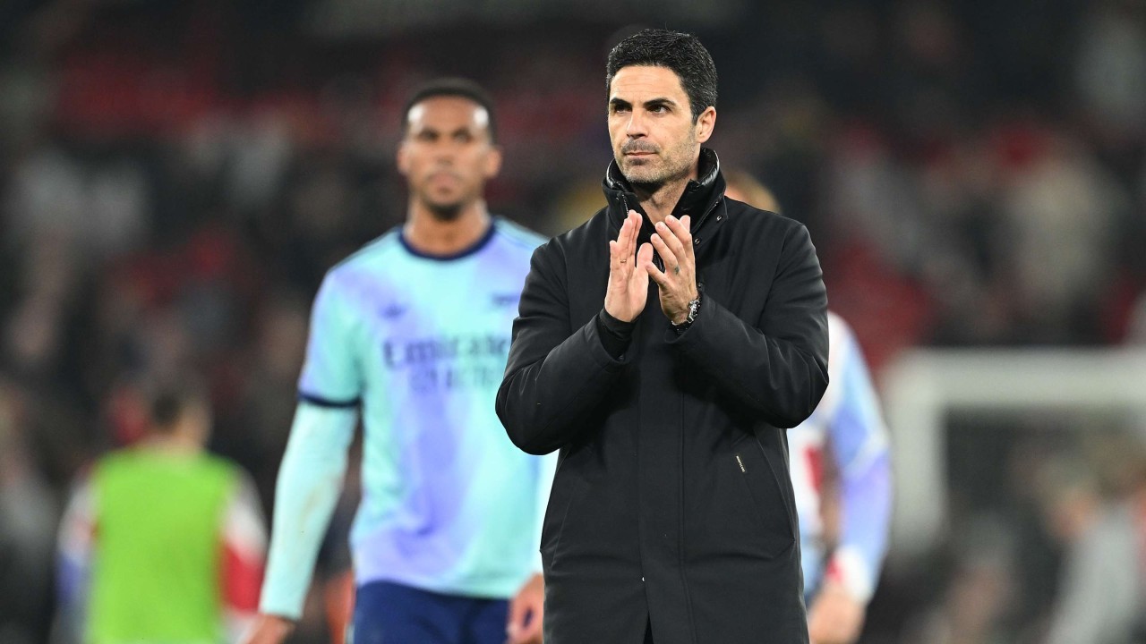 Mikel Arteta questions referee after Man Utd draw